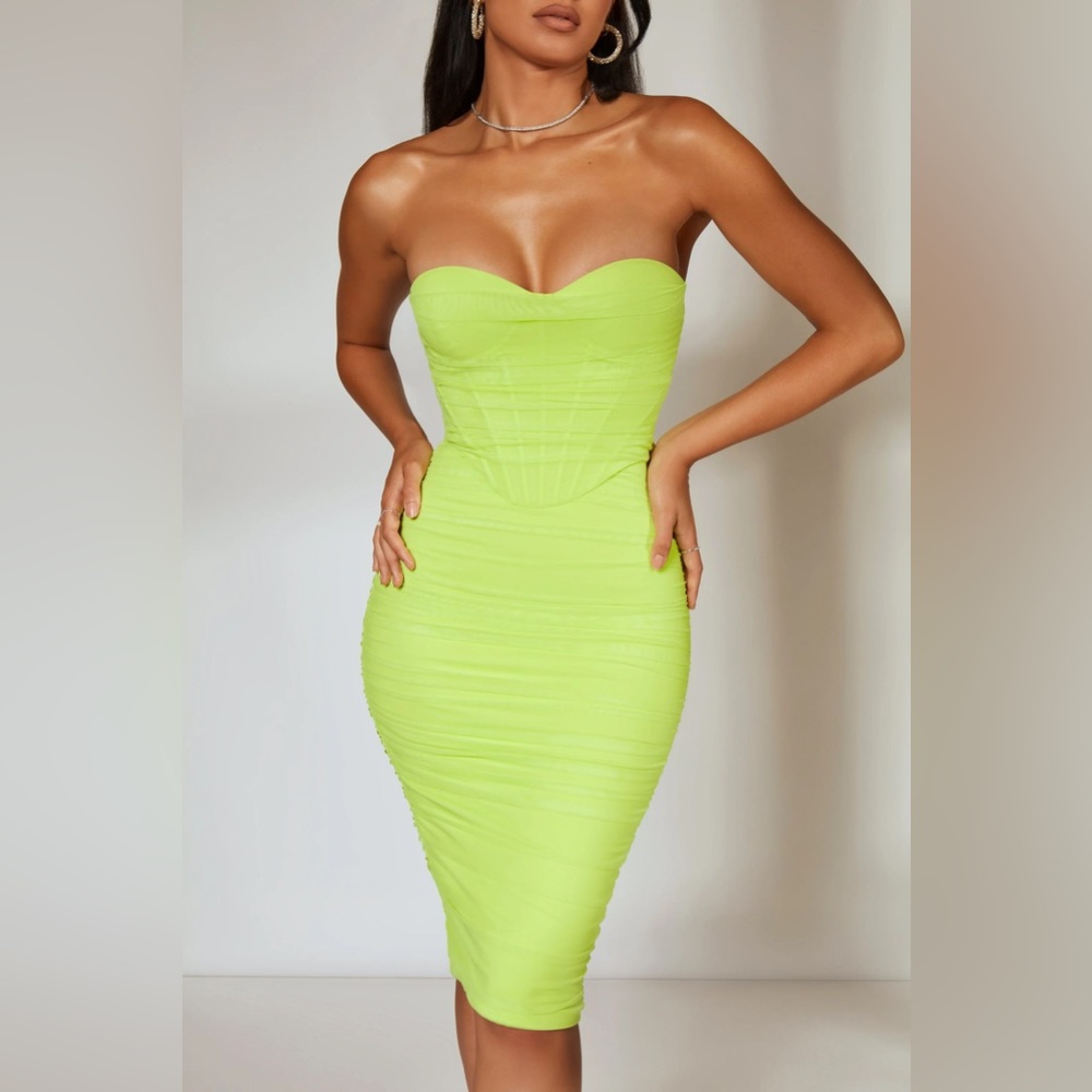 BNWT Oh Polly FIRST CLASS Corset Midi Dress in Lime